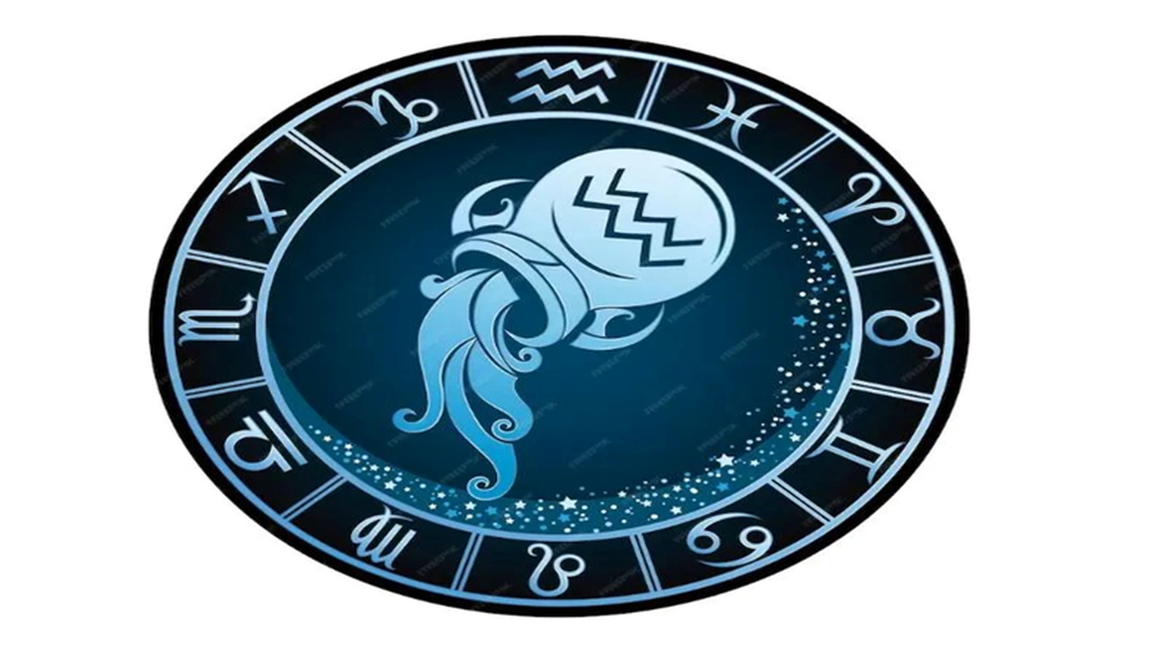 توقعات مثيرة لمستقبل مولود برج الدلو في مساري الحب والعمل خلال الساعات المقبلة